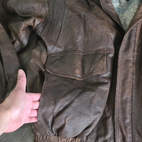 Men's Distressed Brown Leather Bomber Jacket with Flag Patch - Picture 8 of 13